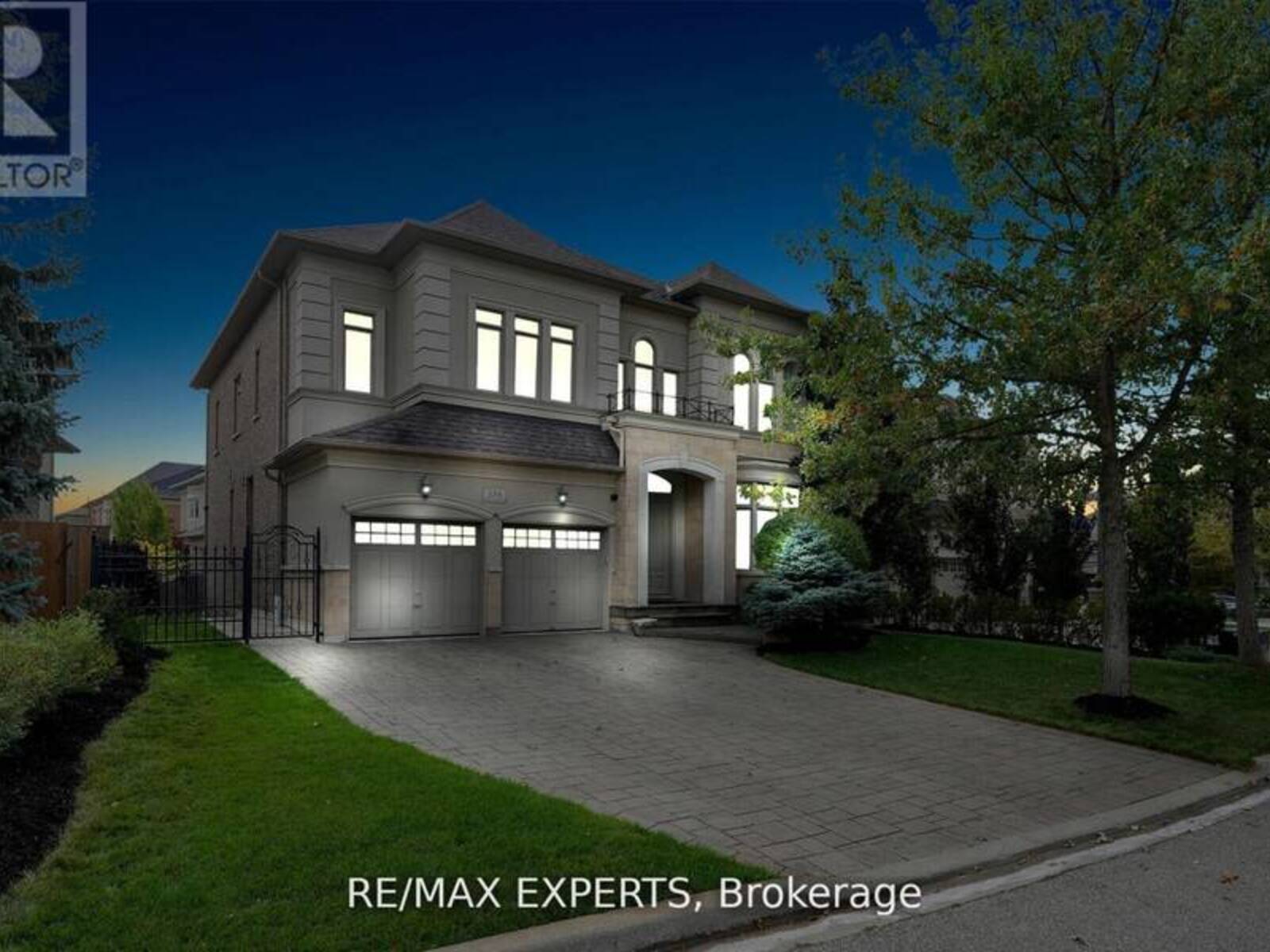 134 ORLEANS CIRCLE, Vaughan, Ontario L4H 0V3