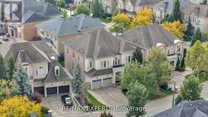 134 ORLEANS CIRCLE | Vaughan Ontario | Slide Image Two