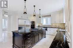 18 ELDER CRESCENT | Ancaster Ontario | Slide Image Fifteen