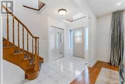 113 GREENSHIRE DRIVE | Hamilton Ontario | Slide Image Four