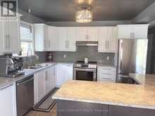 86 OXLEY DRIVE | Penetanguishene Ontario | Slide Image Eight