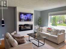 86 OXLEY DRIVE | Penetanguishene Ontario | Slide Image Twelve