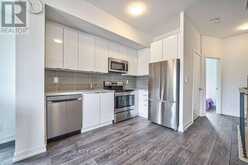 27 SPRUCE PINES CRESCENT | Toronto Ontario | Slide Image Sixteen