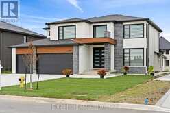 222 COWAN COURT | Amherstburg Ontario | Slide Image Three