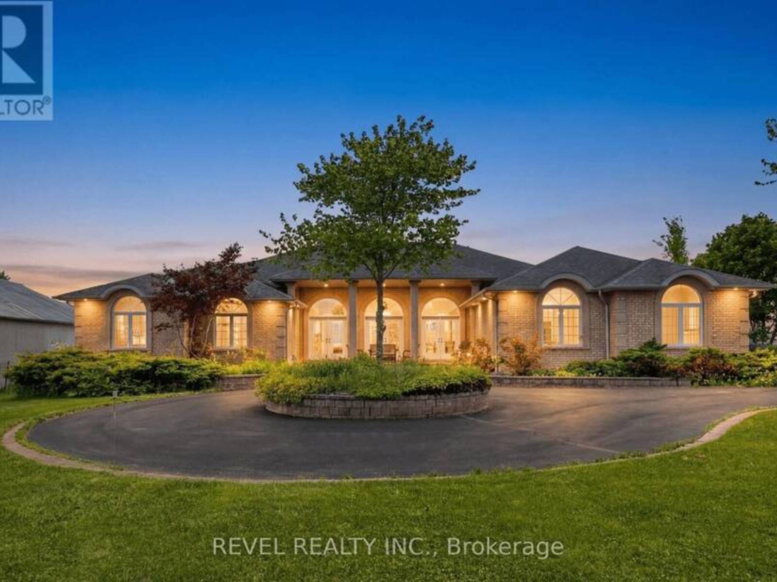 2738 LOWER BASE LINE, Milton, Ontario L9E 0K5
