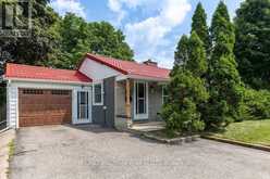 325 INNISFIL STREET | Barrie Ontario | Slide Image Three