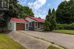 325 INNISFIL STREET | Barrie Ontario | Slide Image Four