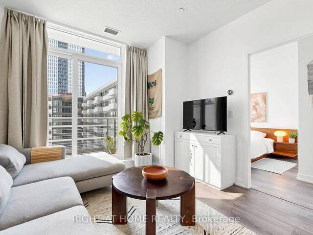 714 - 200 SACKVILLE STREET Toronto Ontario, M5A 0C4 - 2 Bedrooms Condo For Sale