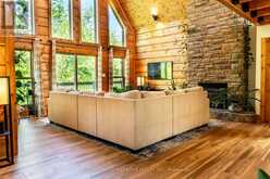 17 BRIDLE PATH | Oro-Medonte Ontario | Slide Image Sixteen