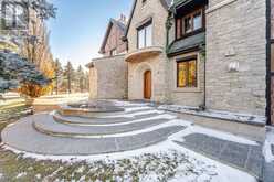 2 EDGEFOREST DRIVE | Brampton Ontario | Slide Image Eight