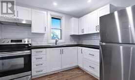 5749 SUMMER STREET | Niagara Falls Ontario | Slide Image Six