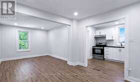 5749 SUMMER STREET | Niagara Falls Ontario | Slide Image Eight