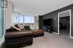 807 - 150 DUNLOP STREET E | Barrie Ontario | Slide Image Eight
