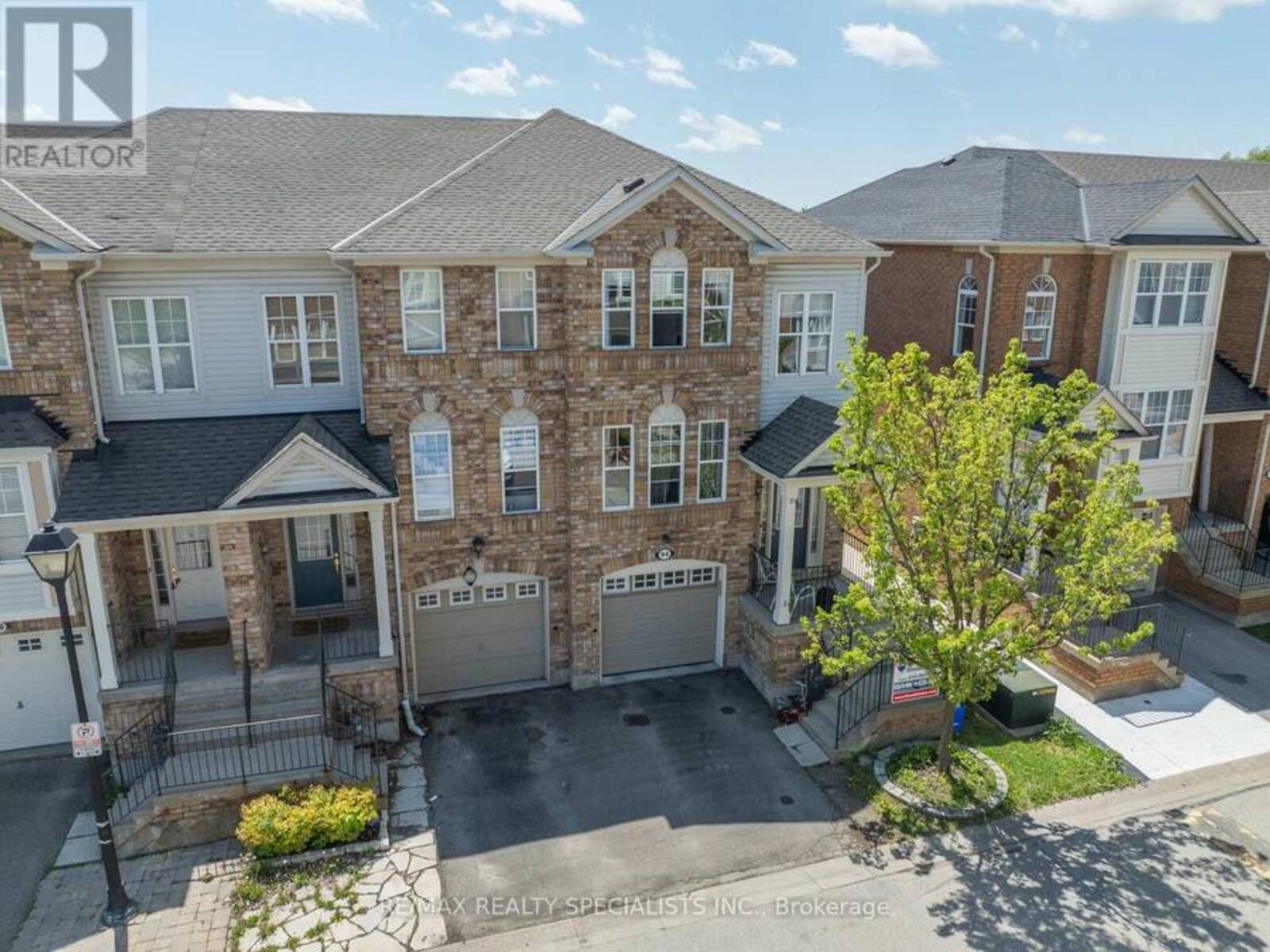 94 SEEDHOUSE LANE, Halton Hills, Ontario L7G 6K3