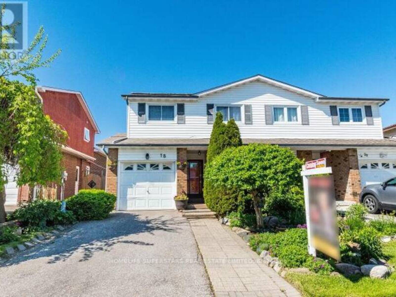 18 PLUTO DRIVE, Brampton, Ontario L6V 3W5