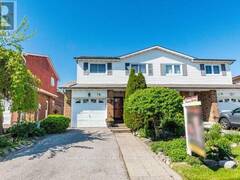 18 PLUTO DRIVE Brampton Ontario, L6V 3W5