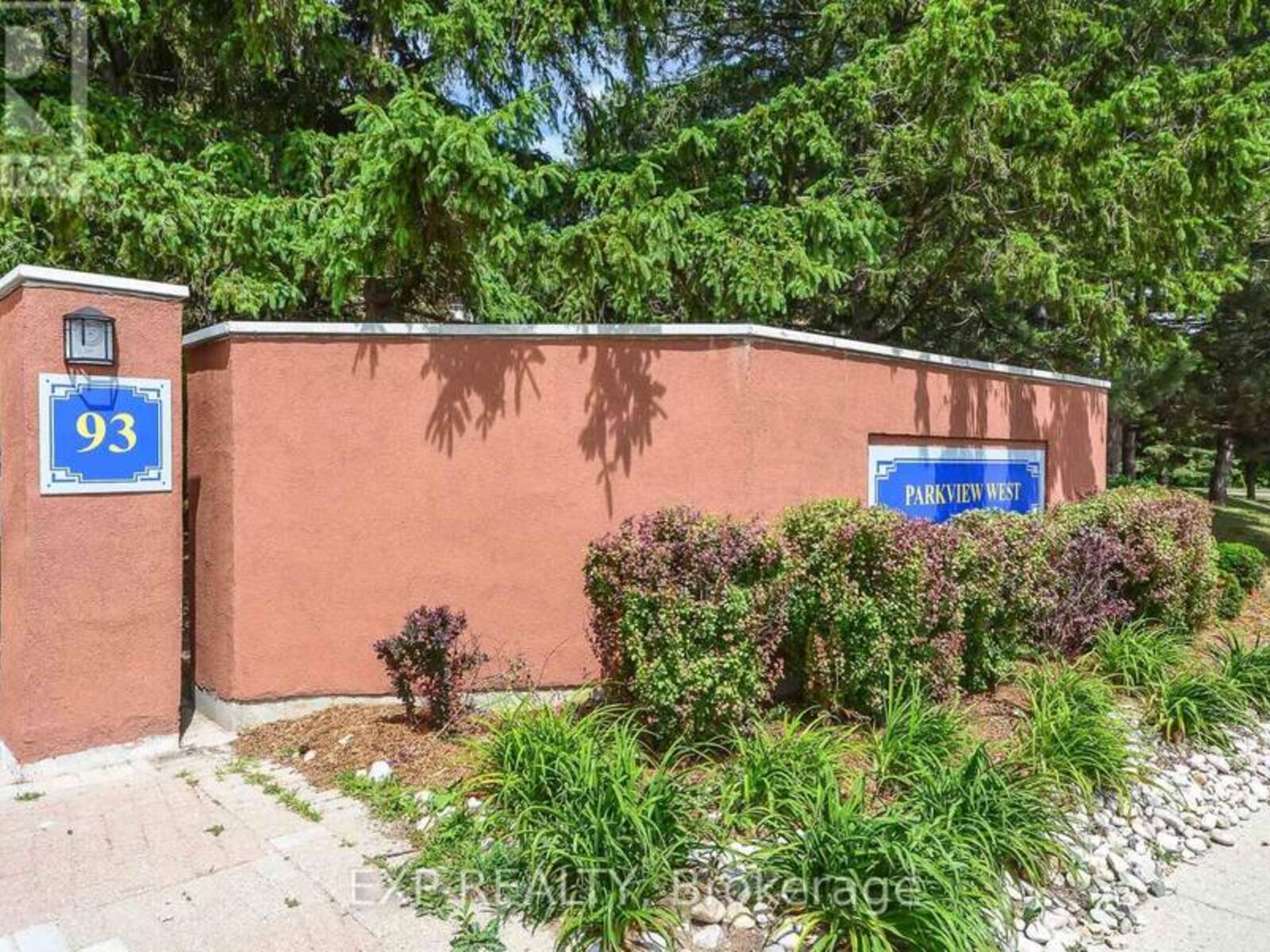 301 - 93 WESTWOOD ROAD, Guelph, Ontario N1H 7J7
