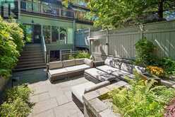 9 ROSE AVENUE | Toronto Ontario | Slide Image Thirty-four