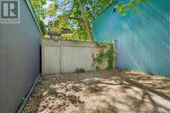 9 ROSE AVENUE | Toronto Ontario | Slide Image Forty-two