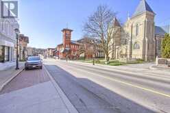 203 - 400 PARK AVENUE | Newmarket Ontario | Slide Image Thirty-four
