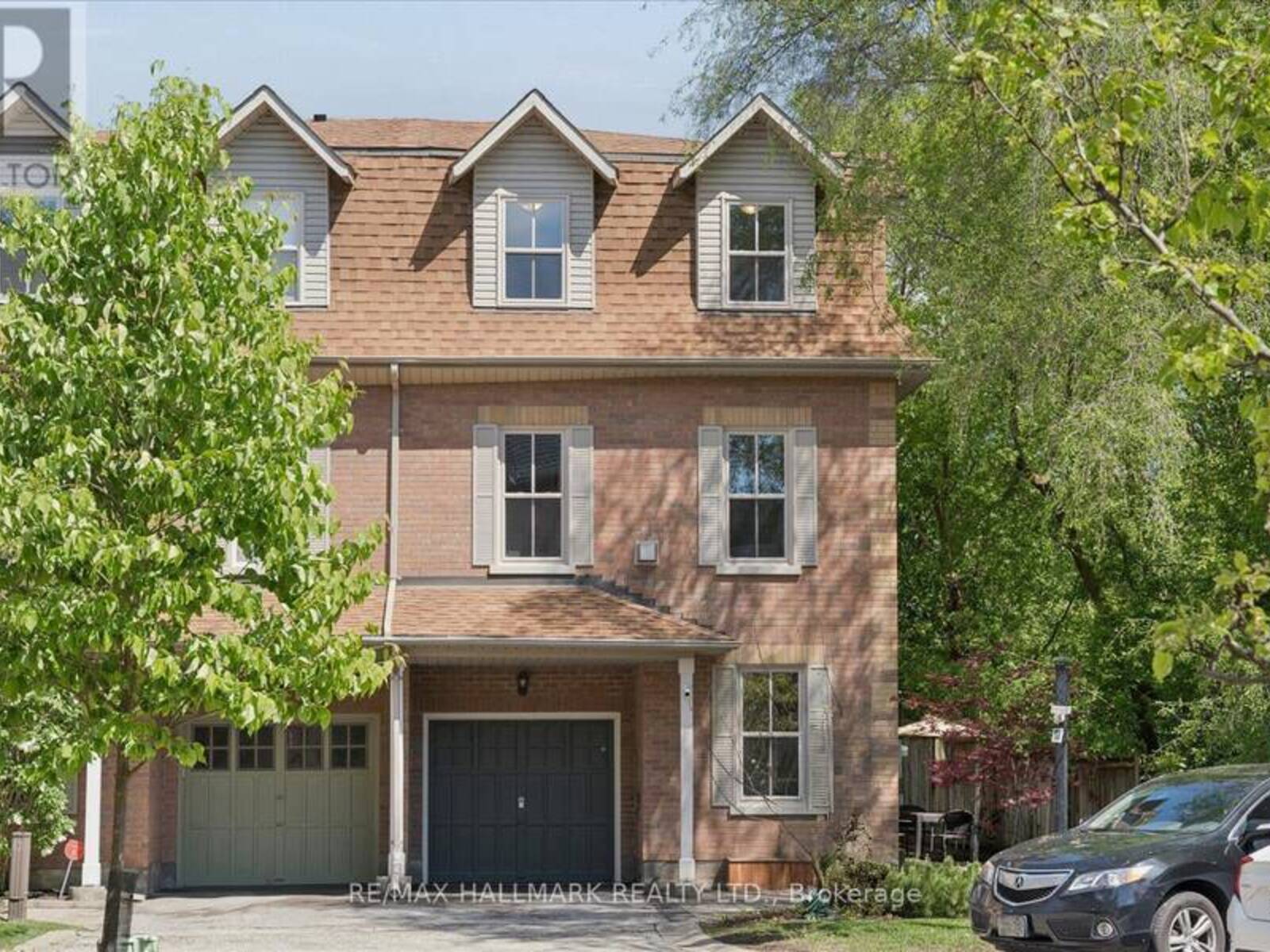 13 E J LENNOX WAY, Markham, Ontario L3R 5K7