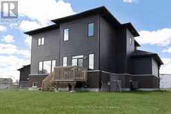 3731 LAKEPOINT DRIVE | Orillia Ontario | Slide Image Four