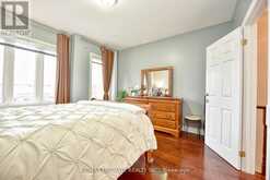 227 EARLSCOURT AVENUE | Toronto Ontario | Slide Image Sixteen