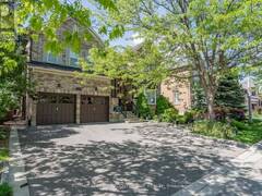 26 EMPEROR DRIVE Brampton Ontario, L6P 1X5