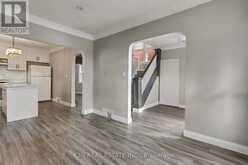 122 MONTROSE STREET | Windsor Ontario | Slide Image Twelve