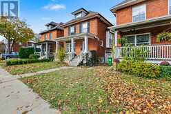 122 MONTROSE STREET | Windsor Ontario | Slide Image Three