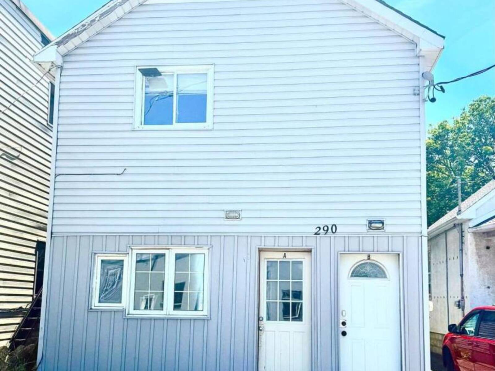 290 WELLAND AVE AVENUE, St. Catharines, Ontario L2R 2P9