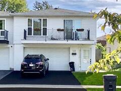 10 PARKDENE COURT Toronto Ontario, M1W 2J3