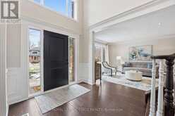 28 DEERVIEW AVENUE | Ancaster Ontario | Slide Image Four