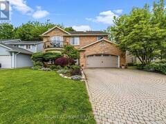 21 FRANCIS CREEK BOULEVARD St. Catharines Ontario, L2W 1B1