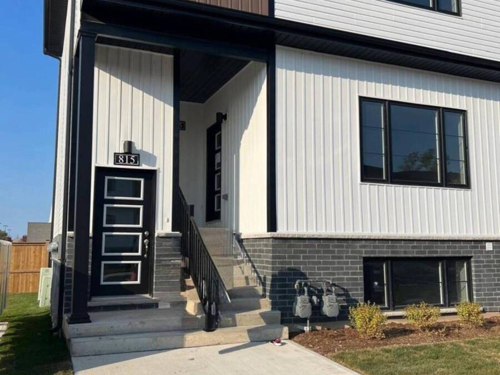 815 - 4263 FOURTH AVENUE, Niagara Falls, Ontario L2E 0C2