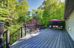 42 FOREST CIRCLE | Tiny Ontario | Slide Image Thirty-three
