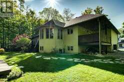 42 FOREST CIRCLE | Tiny Ontario | Slide Image Forty-four