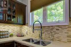 42 FOREST CIRCLE | Tiny Ontario | Slide Image Eight