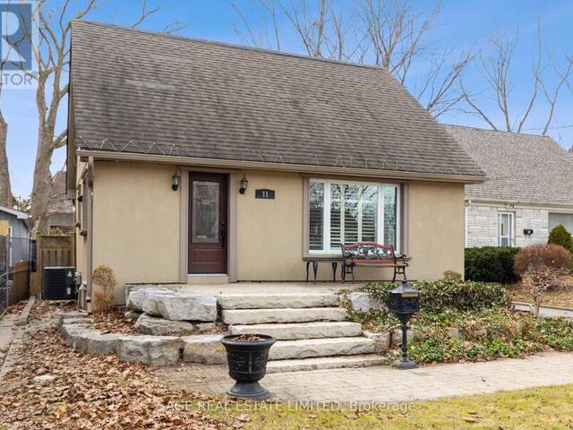 11 CHELSEA DRIVE Toronto Ontario, M8W 4R5 - 3 Bedrooms Home For Sale