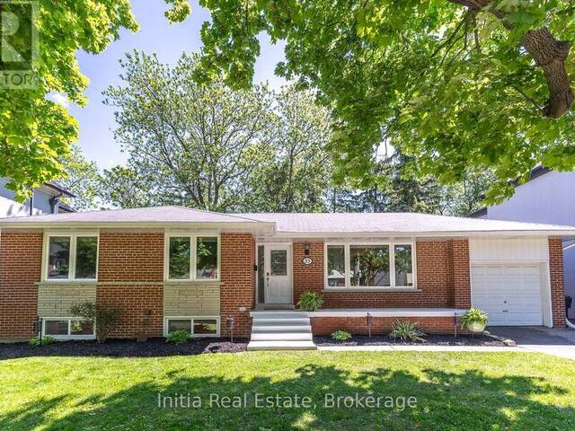 53 BURROWS AVENUE Toronto Ontario, M9B 4W8 - 5 Bedrooms Home For Sale
