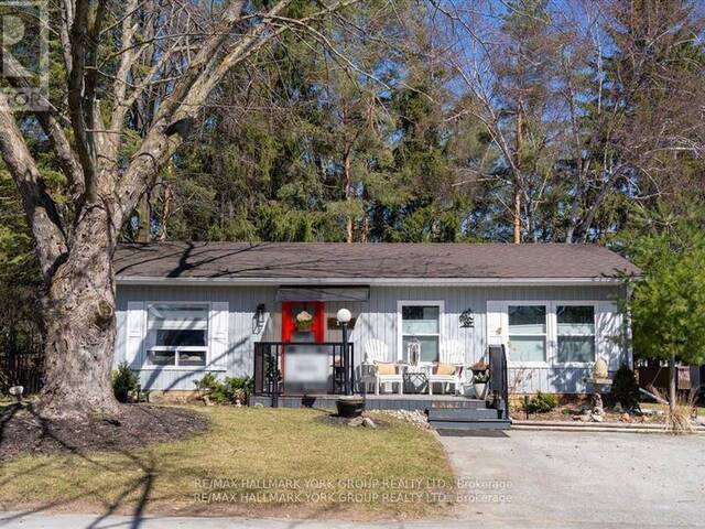 18 CHERRYWOOD LANE Innisfil Ontario, L9S 1M6 - 2 Bedrooms Home For Sale