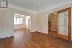 14 NIAGARA STREET | Hamilton Ontario | Slide Image Nine