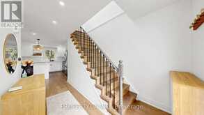 32 HODGINS AVENUE | Georgina Ontario | Slide Image Eighteen