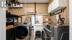 32 HODGINS AVENUE | Georgina Ontario | Slide Image Forty-five
