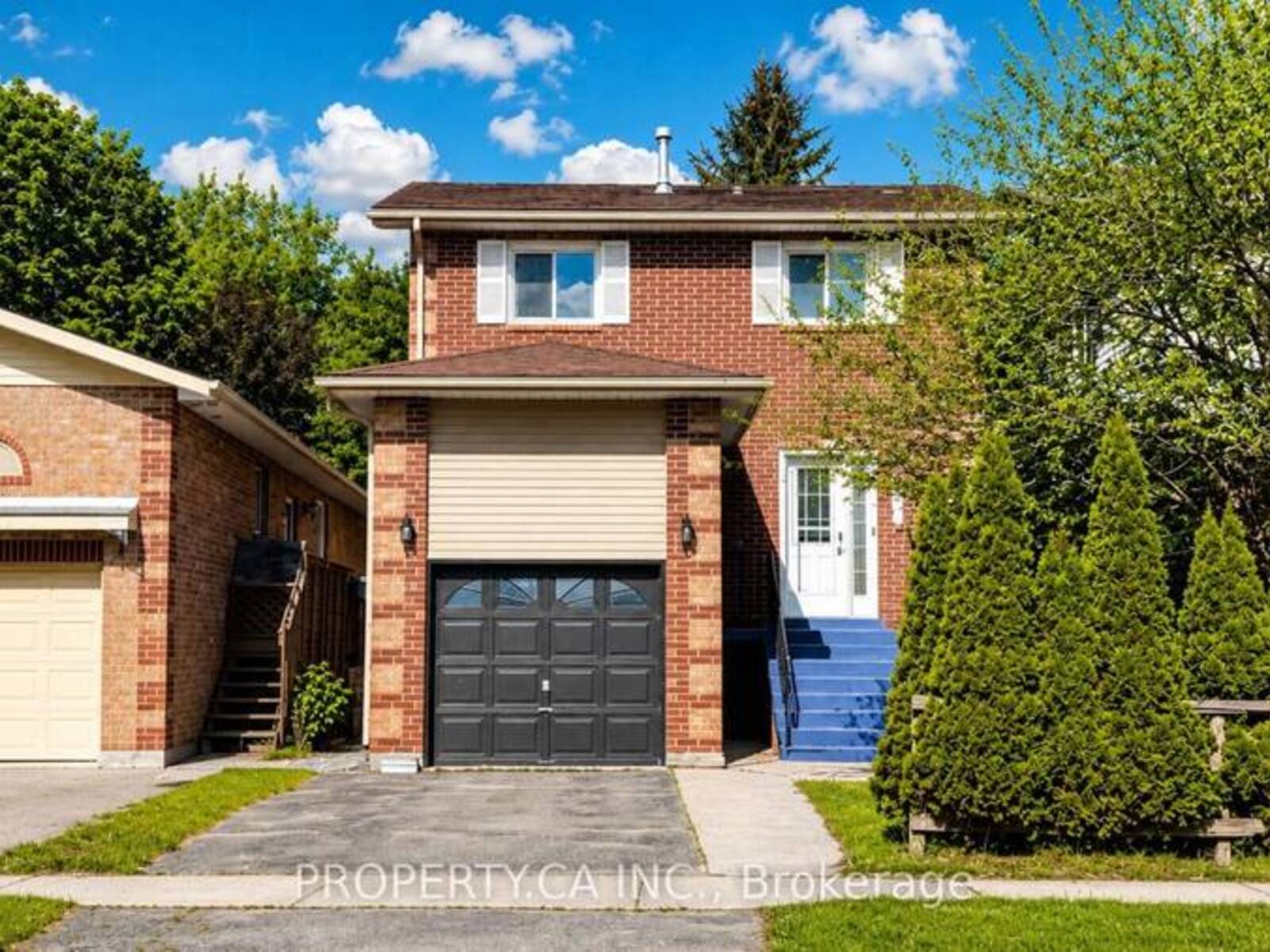 32 HODGINS AVENUE, Georgina, Ontario L4P 3T3