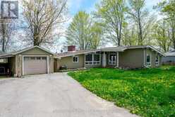 30 EDGEWATER DRIVE | Selwyn Ontario | Slide Image Four
