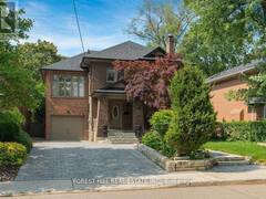 82 BROOKE AVENUE Toronto Ontario, M5M 2J9