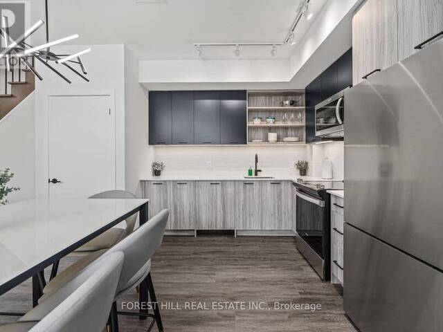 103 - 2300 ST CLAIR AVENUE W Toronto Ontario, M6N 0B3 - 4 Bedrooms Condo For Sale