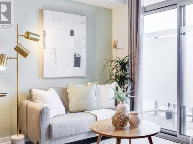 704 - 812 LANSDOWNE AVENUE Toronto Ontario, M6H 4K5 - 1 Bedroom Condo For Sale