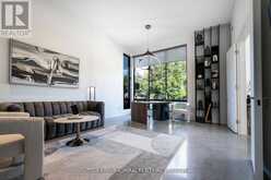126 WOOD LANE | Richmond Hill Ontario | Slide Image Sixteen
